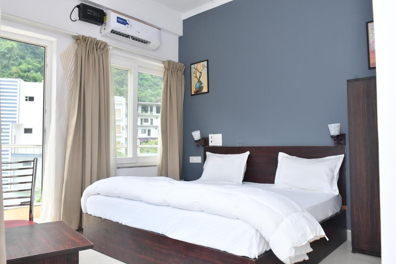 4Musafir Hotels Rishikesh Exterior photo